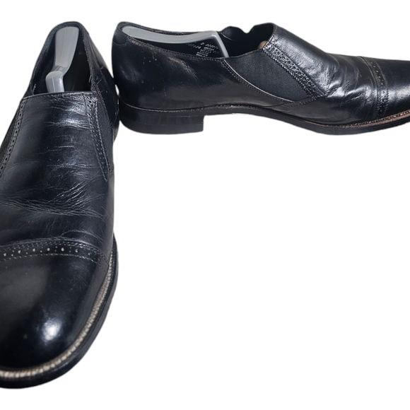 Madison Cap Toe Slip On Shoes/Black Leather Dress Shoes 10.5D - Picture 2 of 10